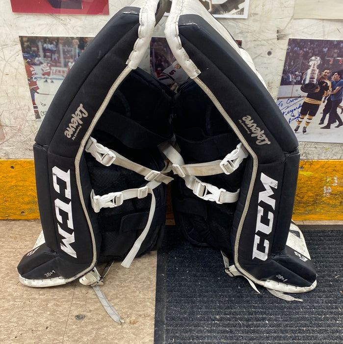Used CCM E3.5 28”+1 Goal Pad