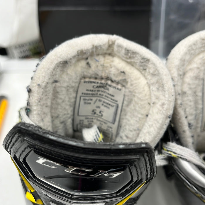 Used CCM SuperTacks AS1 5.5 Skate