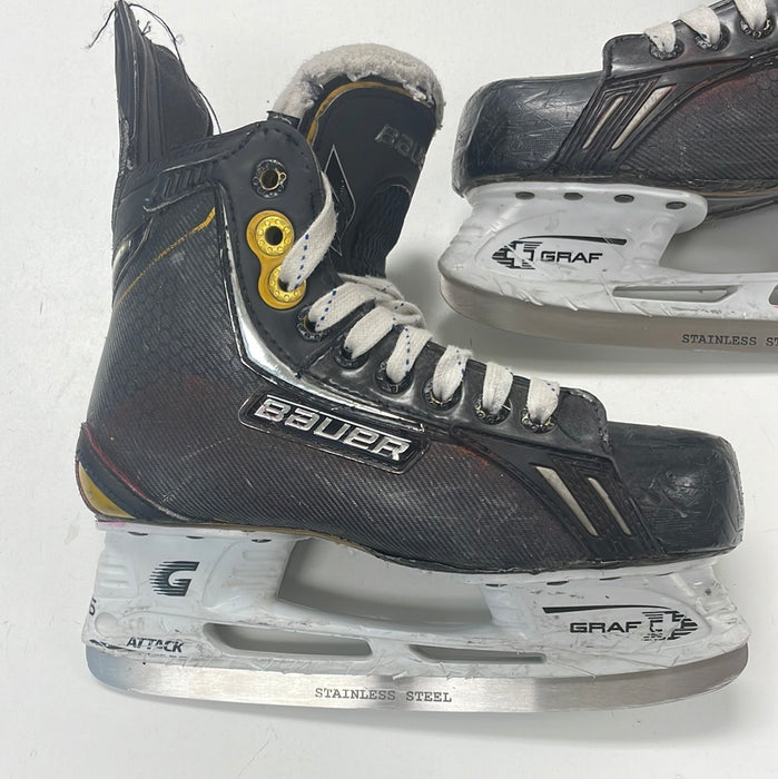 Used Bauer Supreme One.8 2.5D Player Skates
