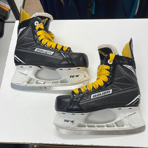 Used Bauer Supreme s150 2D Skates