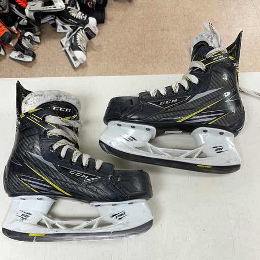 Used CCM SuperTacks 13.5D Youth Player Skates