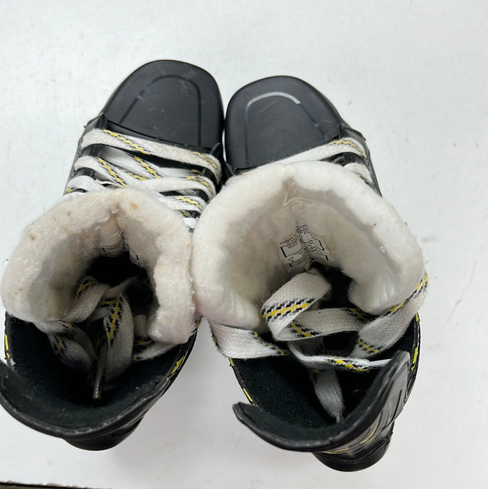 Used CCM Tacks 3092 2D Player Skates