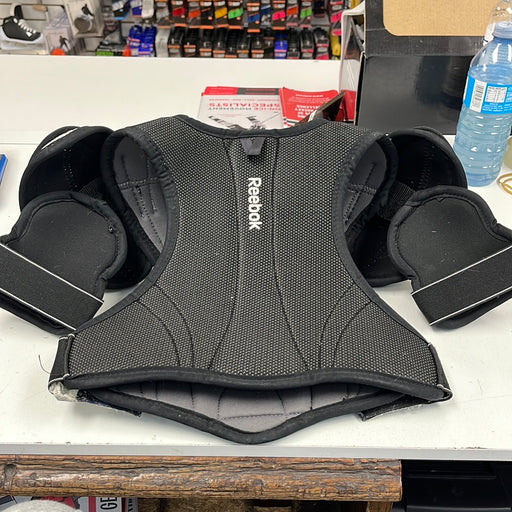 Used Reebok SC87 Junior Small Chest Protector