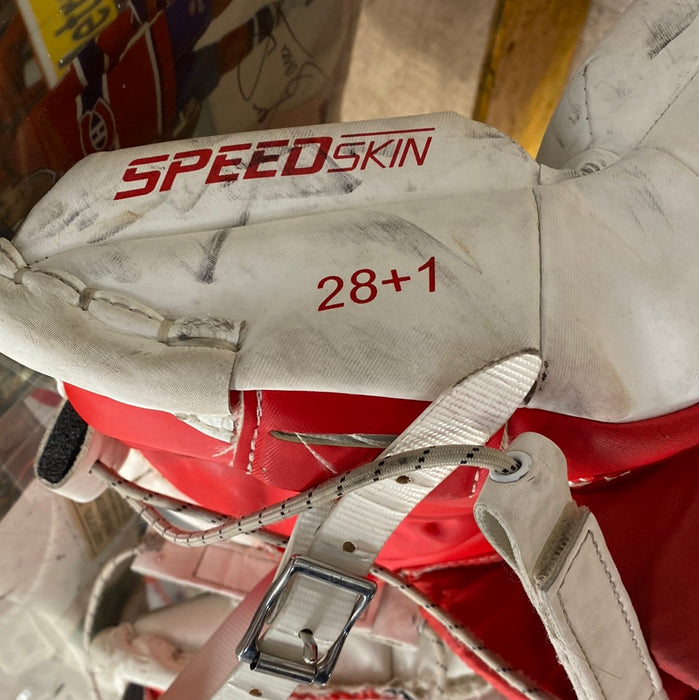 Used CCM Axis 1.5 28+1 Goal Pad