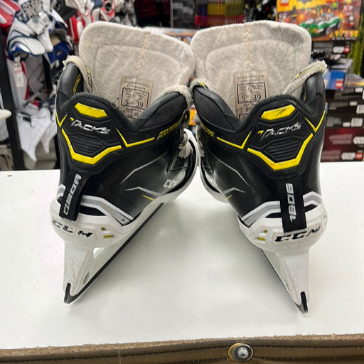 Used CCM Tacks 9080 5D Goal Skate