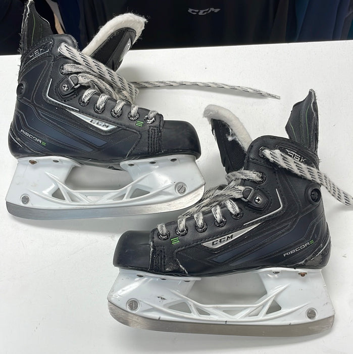 Used CCM RibCor 46k 1D Player Skates