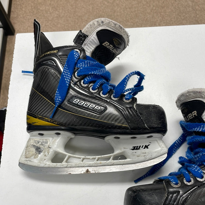 Used Bauer Supreme One100 Youth 12.5D Skates