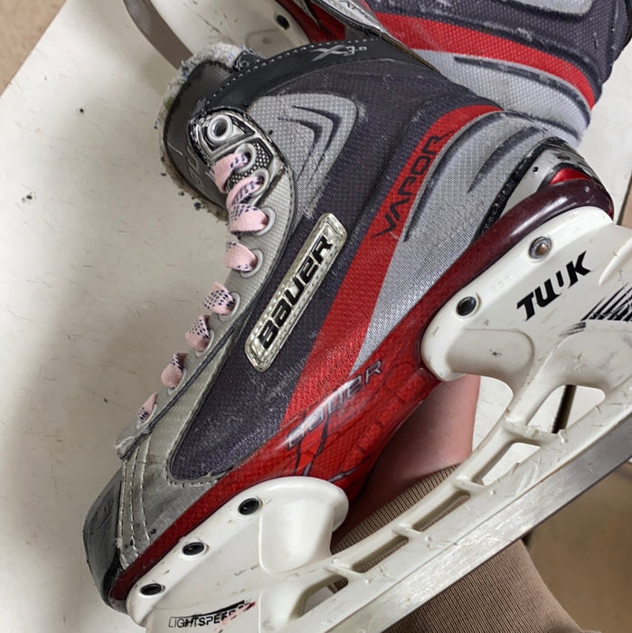 Used Bauer Vapor X3.0 Skates 4D