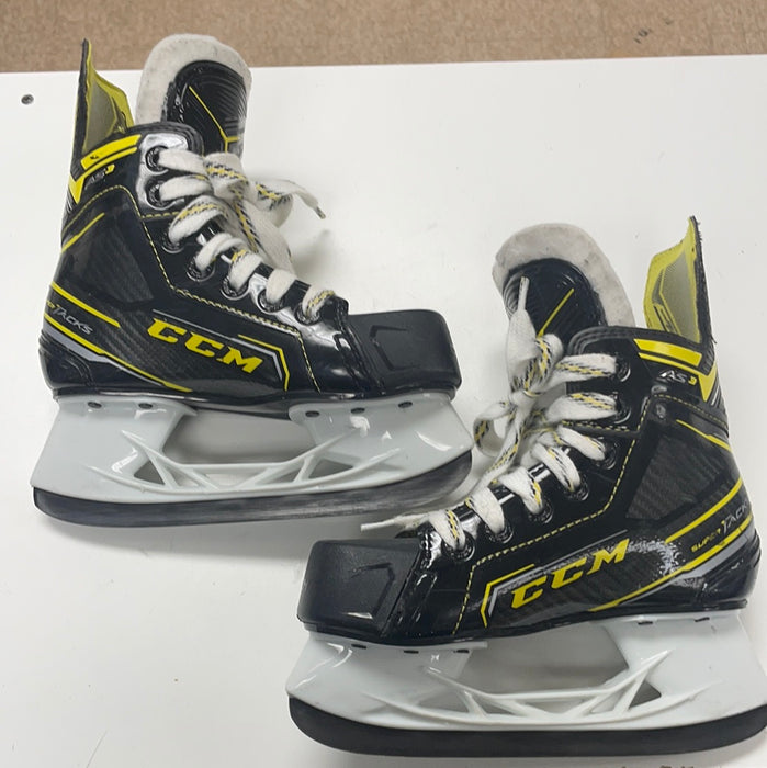 Used CCM SuperTacks AS3 13D Youth Skates