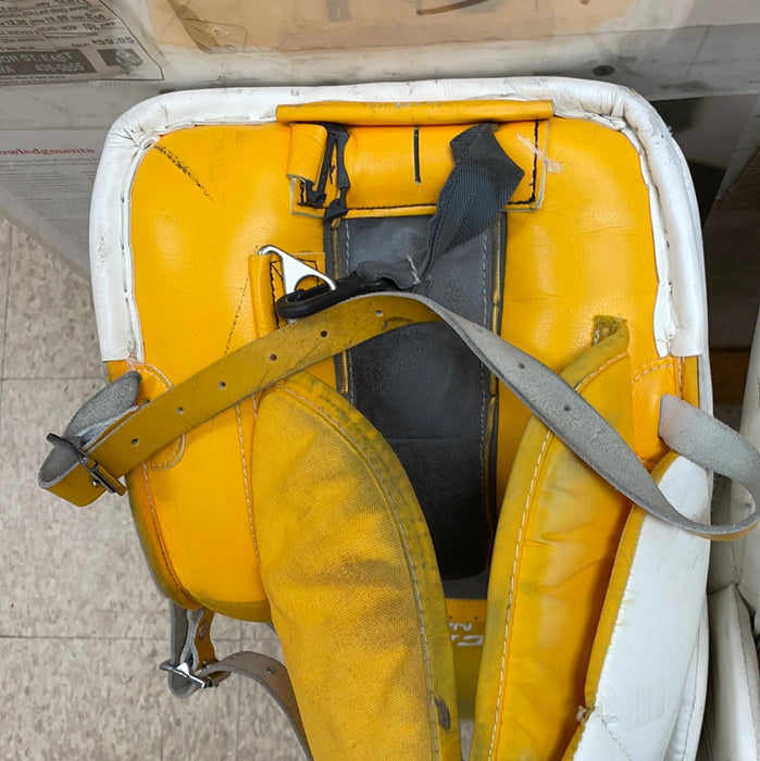 Used CCM Extreme Flex Pro 34”+1” Goal Pads