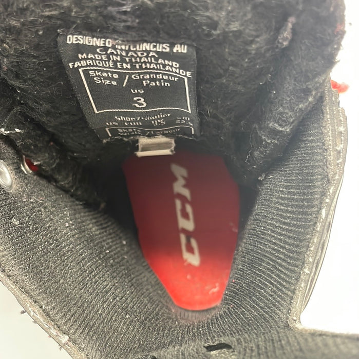 Used CCM U+ 06 3.5D Player Skates
