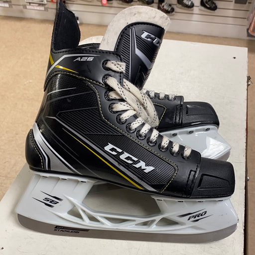 Used CCM Tacks A26 Skates 8D