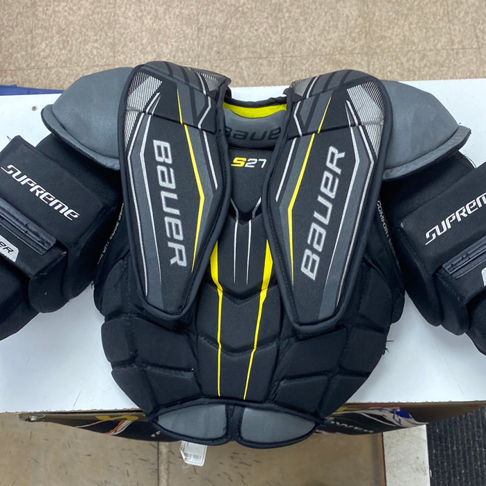 Used Bauer Supreme s27 Junior Medium Chest Protector