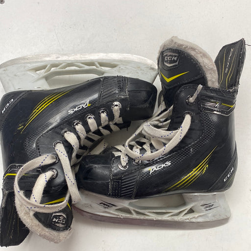 Used CCM Tacks 11.5 Youth Skates