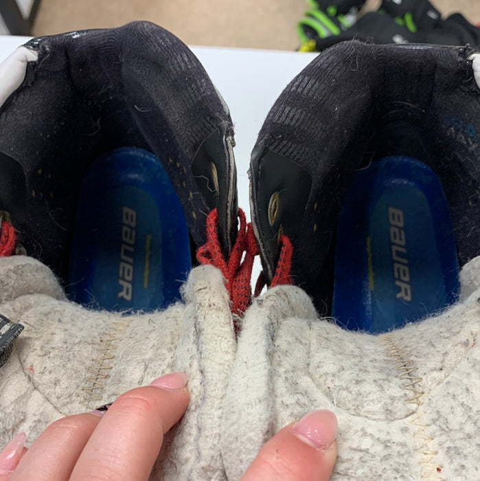 Used Bauer Supreme NXG Goal Skate 4 D