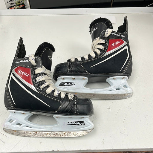 Used CCM Intruder 12Junior Skate