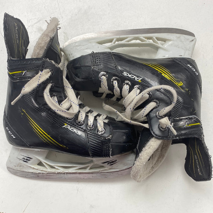 Used CCM Tacks 11.5 Youth Skates