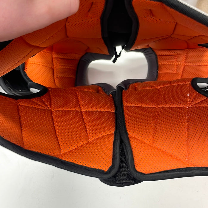Used Easton Xtreme Junior Large Shoulder Pads