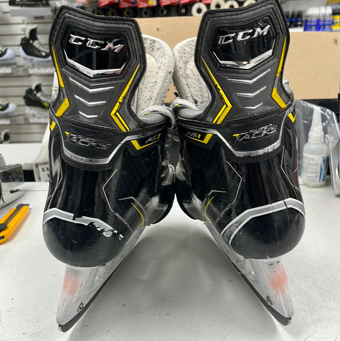 Used CCM SuperTacks AS1 5.5 Skate