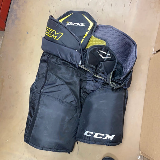 Used CCM Tacks 4052Pro Senior Large