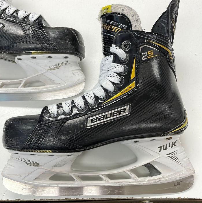 Used Bauer Supreme 2S 8D Skates