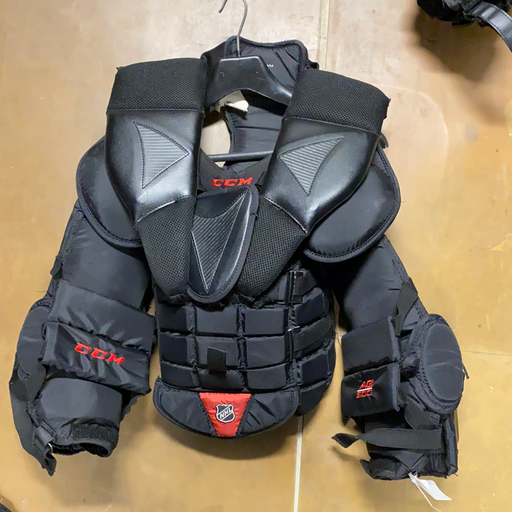 Used CCM AB500 Junior Small / Medium Chest Protector