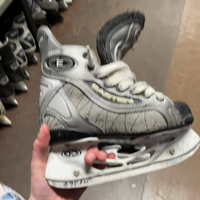 Used Easton Z-Air 2EE Skates