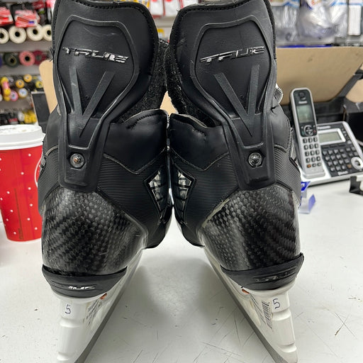 Used True Pro Custom Player Skate 5D