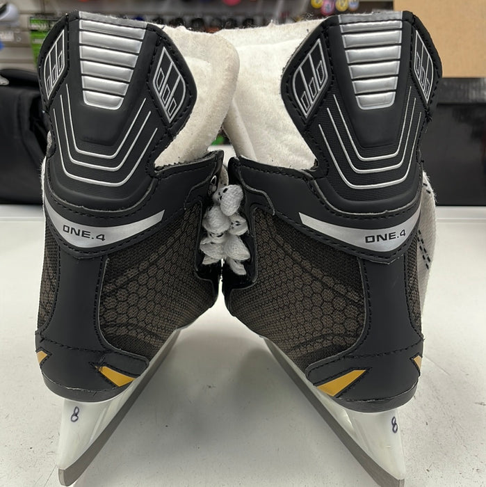 Used Bauer Supreme one.4 8 Skate