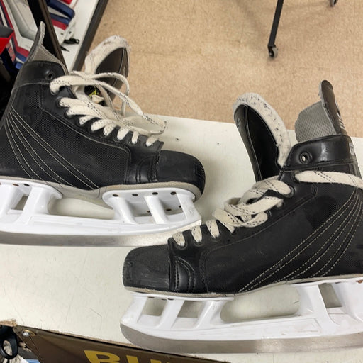 Used Graf Supra 535 10D Player Skates