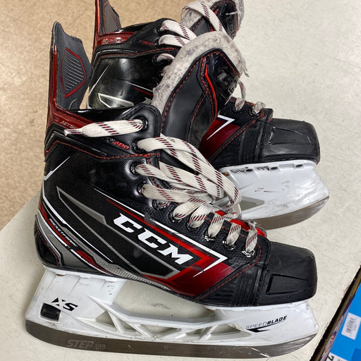 Used CCM JETSPEED FT480 Skates 6D