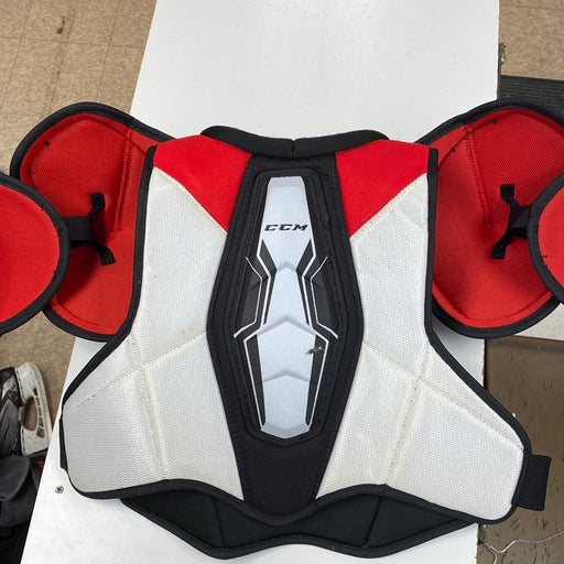Used CCM FT475 Senior Medium Chest Protector