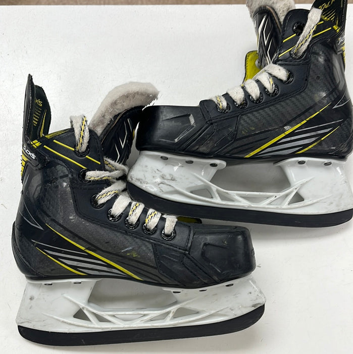 Used CCM Ultra Tacks 13D Youth Player Skates