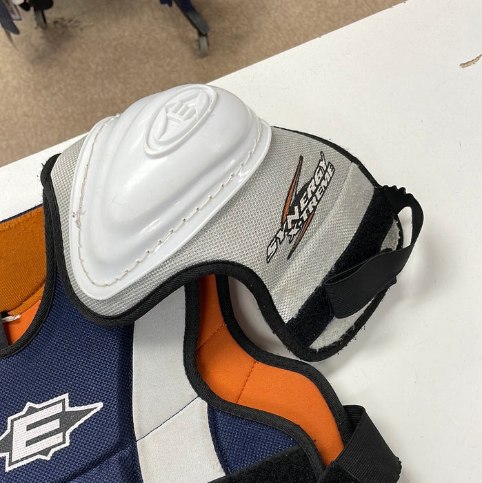 Used Easton Synergy X-Treme Junior Large Shoulder Pads