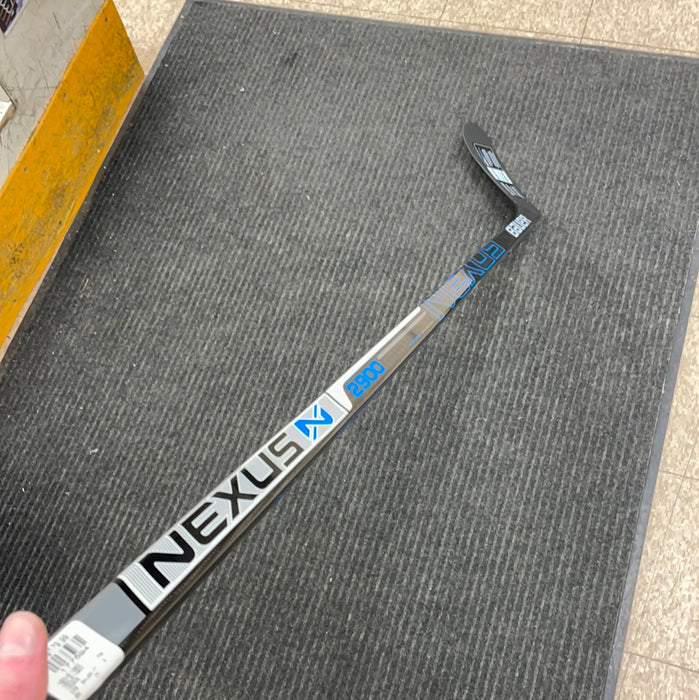 Bauer Nexus 2900 Senior Hockey Stick