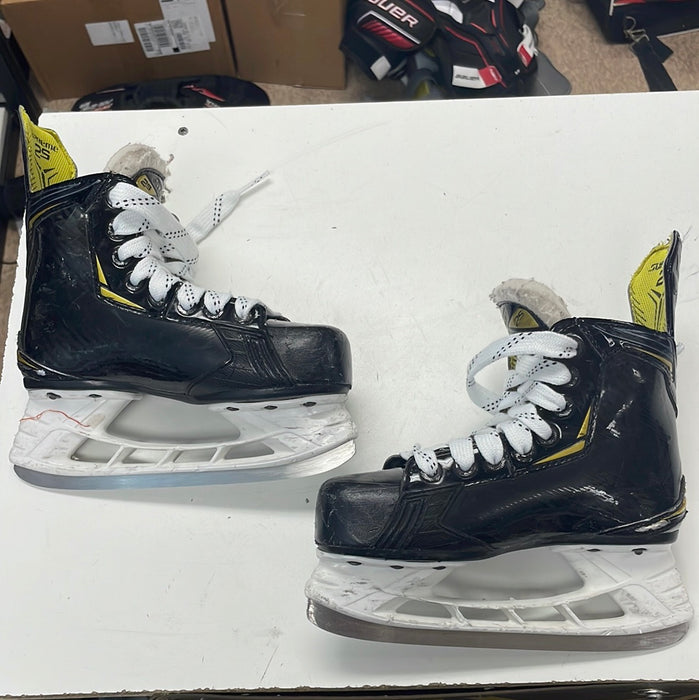 Used Bauer Supreme 2S 13D Youth Skates