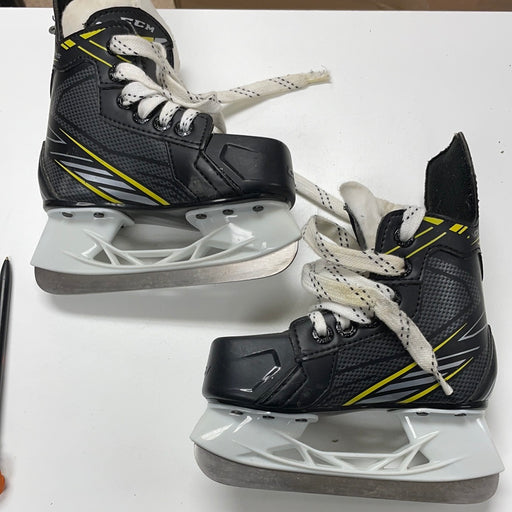 Used CCM Tacks 2092 8D Youth Skates