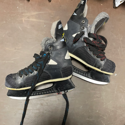 Used Bauer Air 30 3D Skates