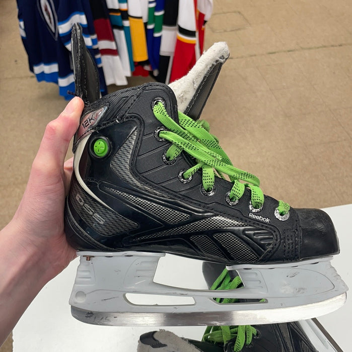 Used Reebok 12k 2EE Player Skates