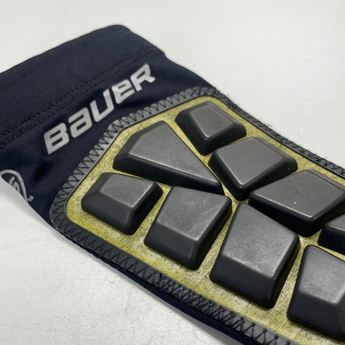 Used Bauer Junior Wrist Guards