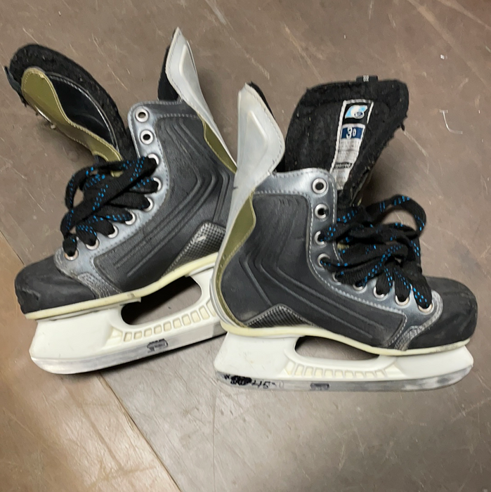 Used Nike Quest 4 3D Player Skates