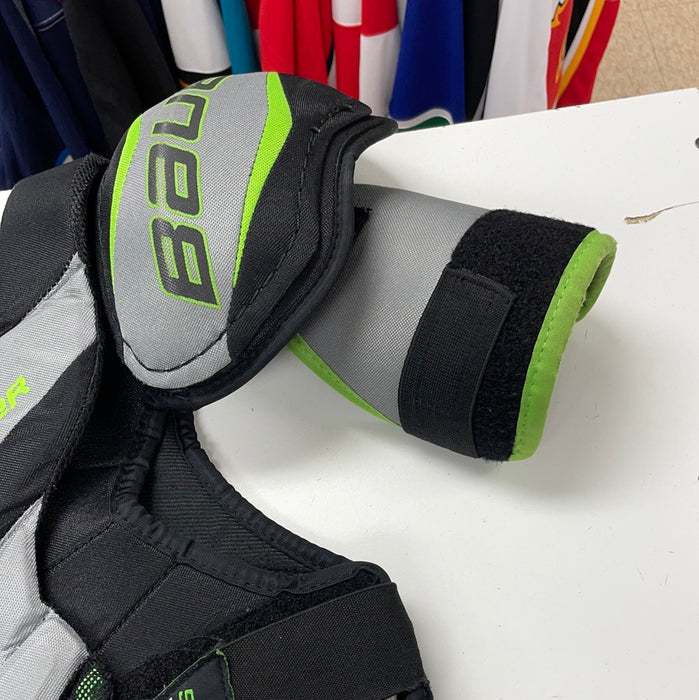 Used Bauer Supreme One.6 Junior Medium Shoulder Pads