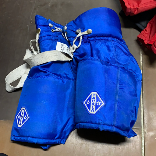 Used Tackla Pants Junior Medium