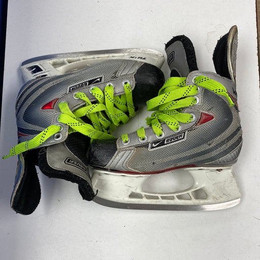 Used Bauer Vapor XVI 1.5 D Skates