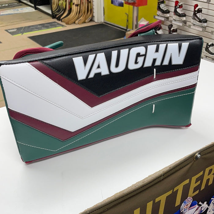 Vaughn SLR 2 Pro Carbon Senior Blocker