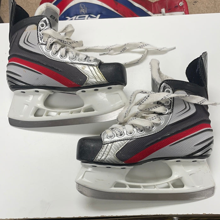 Used Bauer Vapor x2.0 2.5D Player Skates