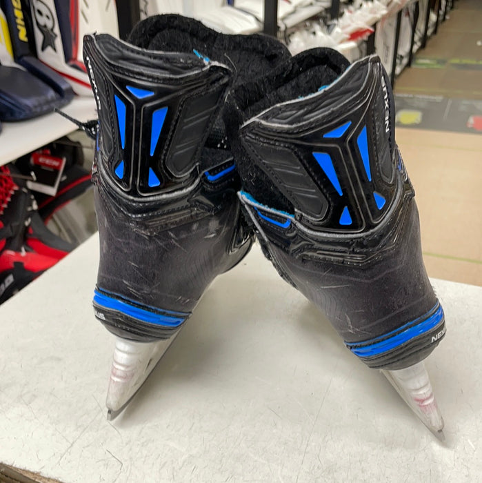 Used Bauer Nexus8000 1.5D Player Skates
